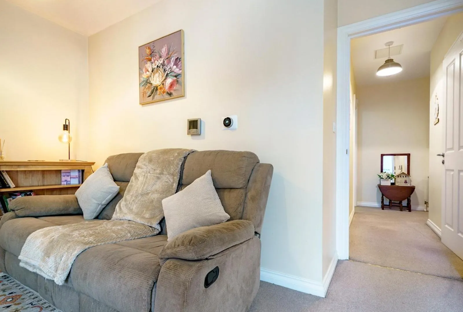 Apartment Cathedral Quarter City Centre Walk Everywhere Pass The Keys Belfast